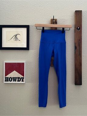 $98 Lululemon Align High Rise Crop Leggings 23” Cerulean Blue Size 0 EUC